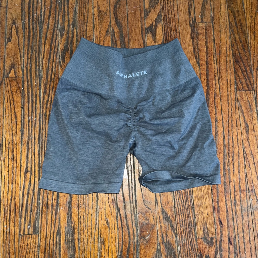 alphalete amplify shorts grey